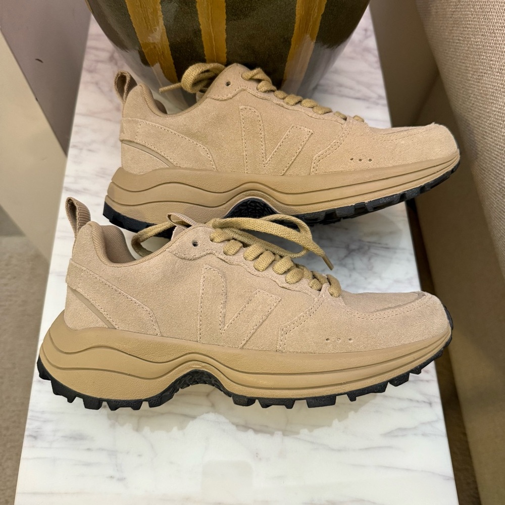 VEJA VENTURI SUEDE FULL SAHARA - Picture 4 of 12